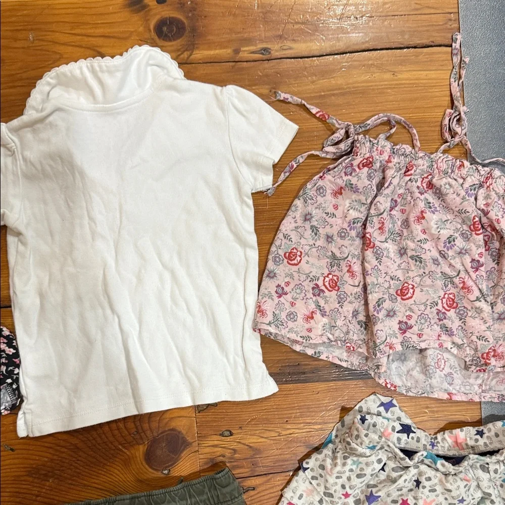 Bundle of Toddler Girl Kids Clothing with Floral Tops and Pants Size 2T